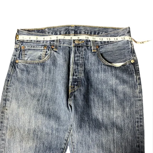 Vintage Levi's 501 Men's Straight Fit Men’s Denim Blue Jeans size 32/32 - Picture 7 of 13